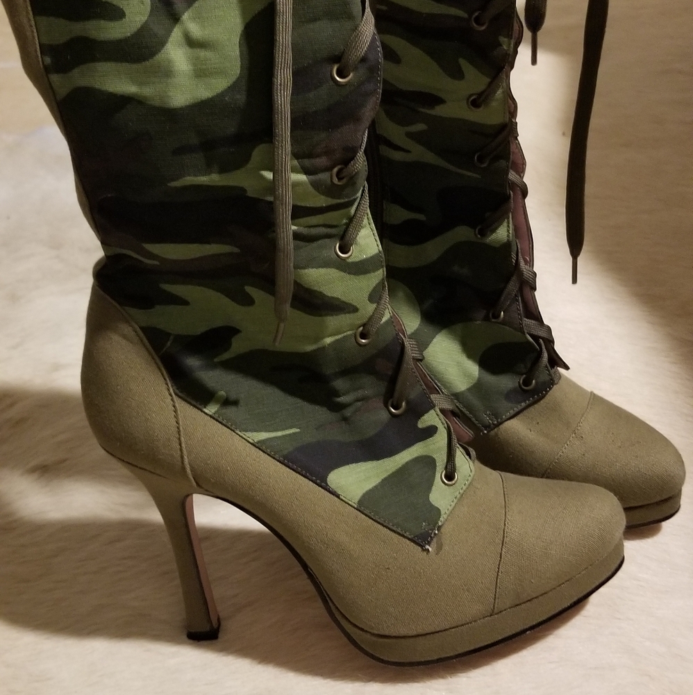 Leg Avenue Sergeant Camo Adult Boots Size 9